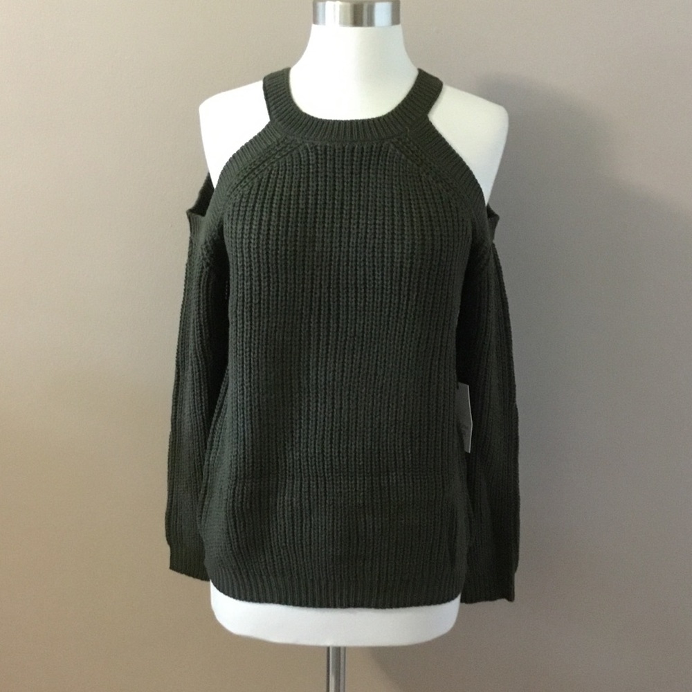 Olive Cold Shoulder Cable Knit Sweater - Picture 4 of 6