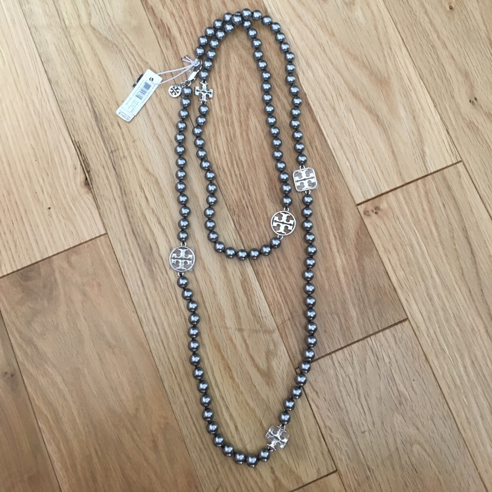 NWT- Tory Burch Silver Beaded Logo Necklace