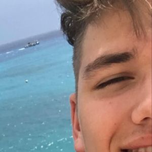 Meet your Posher, Josh