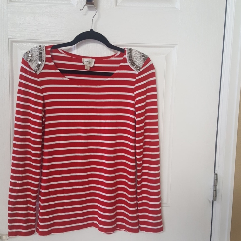 Stripped and embellished longe sleeve shirt