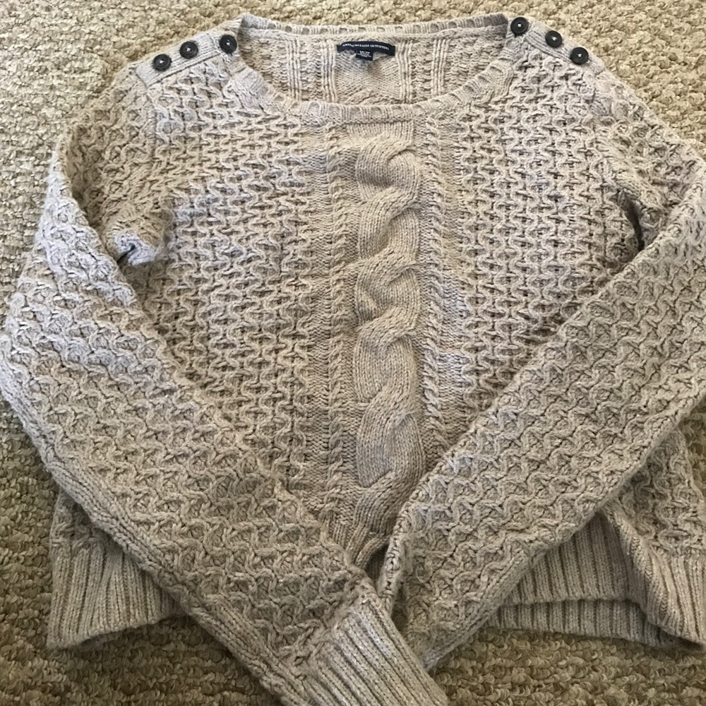 American Eagle Sweater