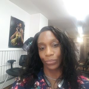 Meet your Posher, Leonie