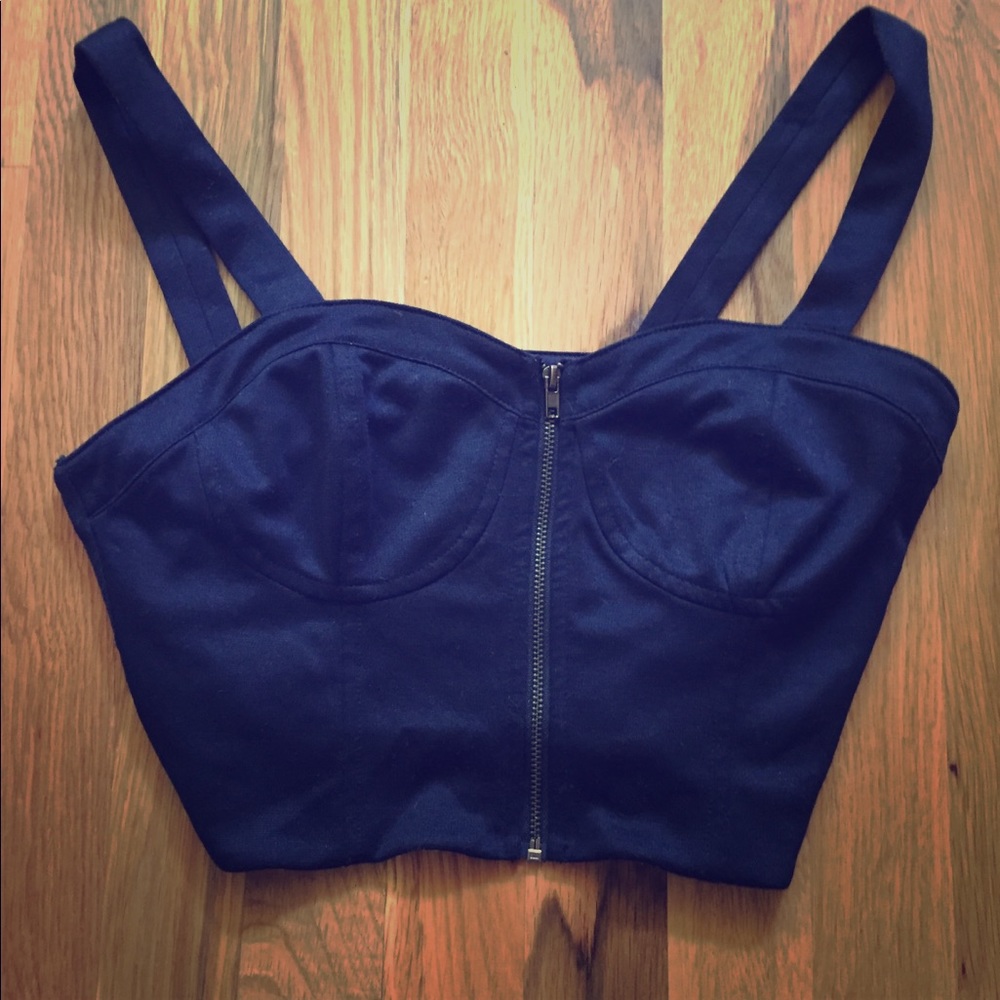 forever 21 navy blue crop top with zipper