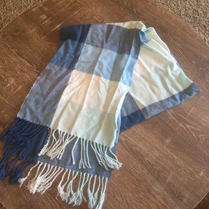 Checkered blue scarf