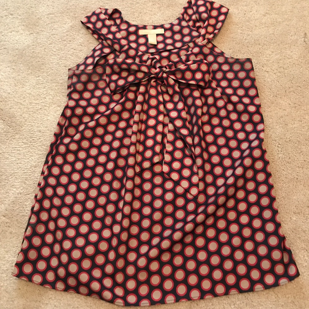 Banana republic S sleeveless blouse with bow