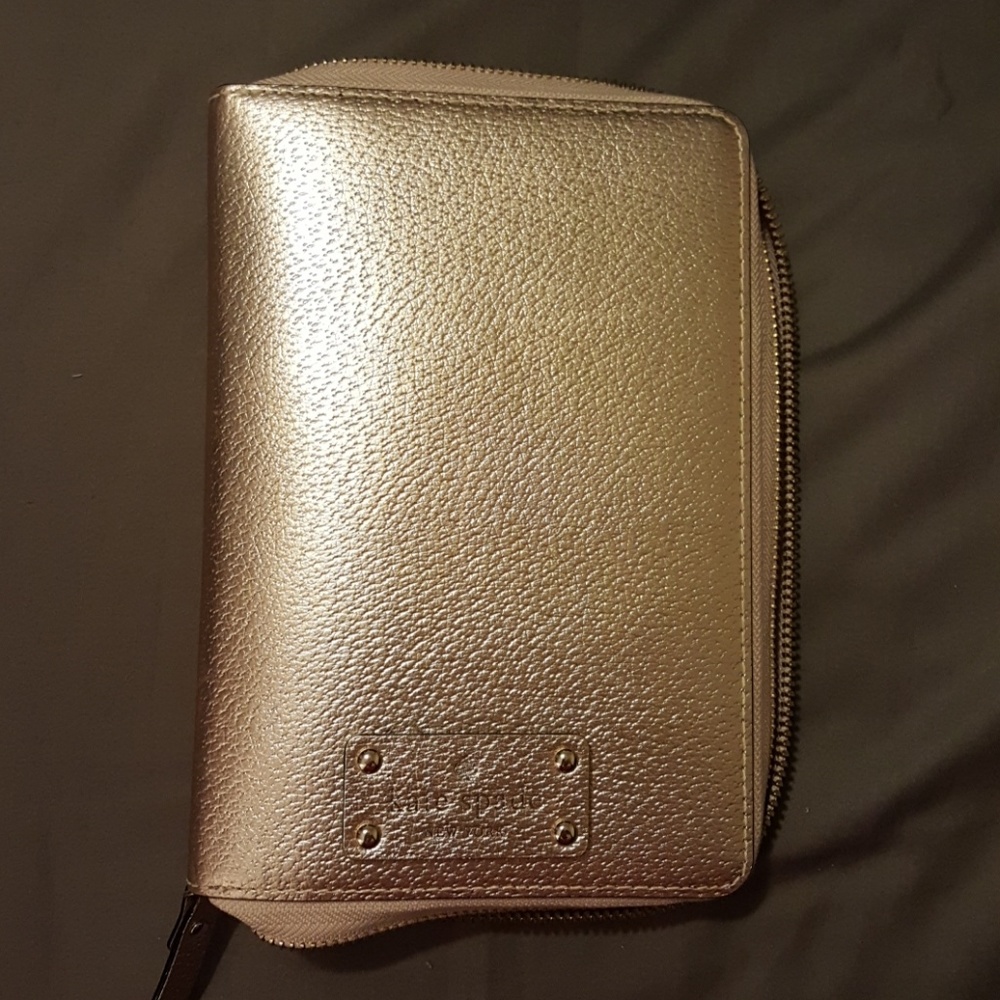 SALE! Kate Spade Rose Gold Planner