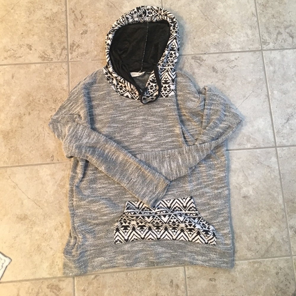 Black and white Aztec print hoodie