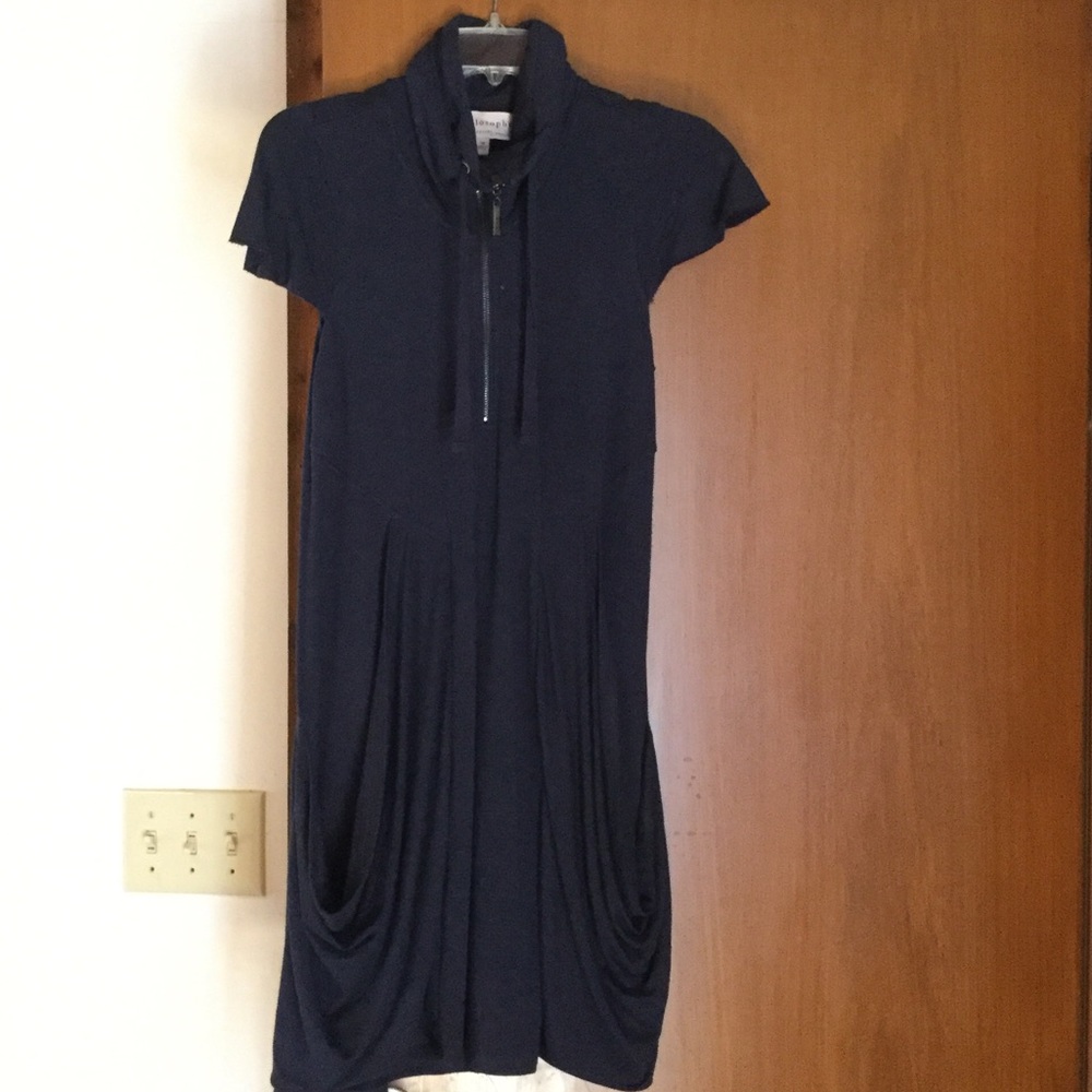 Short sleeve dress