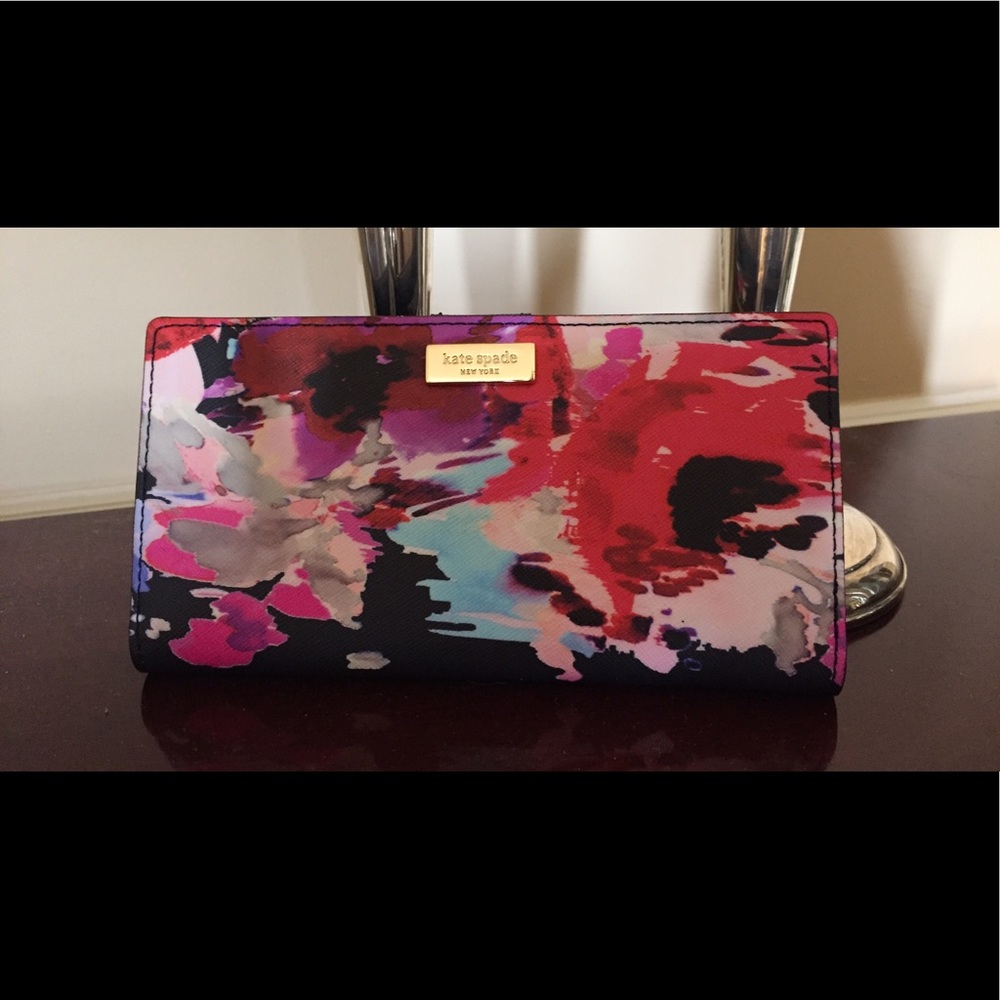 NWT Kate Spade Stacy Laurel Way Wallet