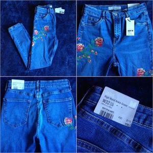 Topshop Jeans - Topshop Floral Embroidered Jamie Jeans Topshop Jeans - Topshop Floral Embroidered Jamie Jeans