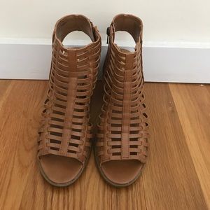 Mossimo opened toe caged Rylee heels