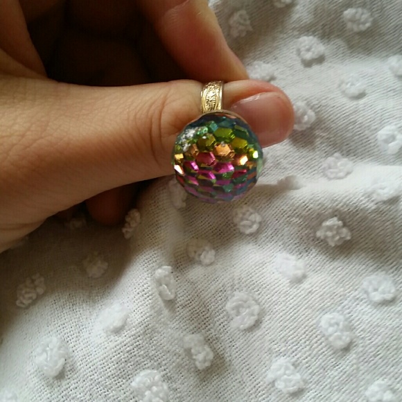 ✴️Coolest ring ever♡☆◇ WIN this in our giveaway! - Picture 3 of 8