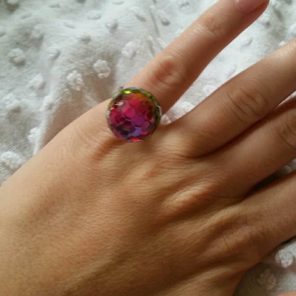 ✴️Coolest ring ever♡☆◇ WIN this in our giveaway! - Picture 5 of 8