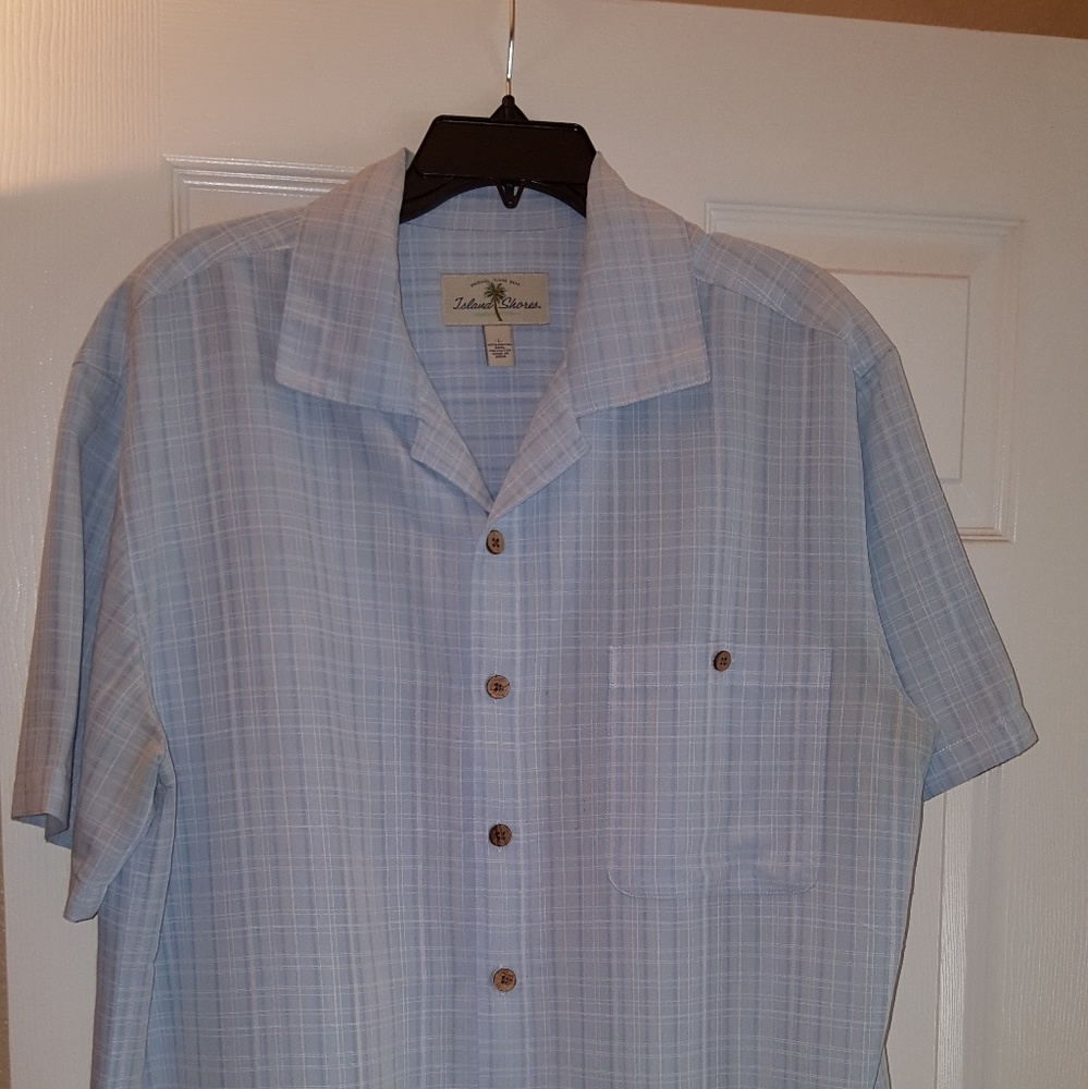 Men's shirt