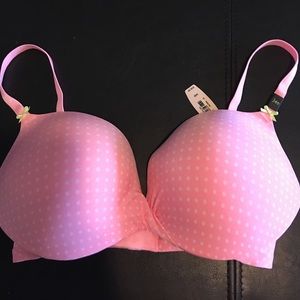 Victoria's Secret plunge bra 34D