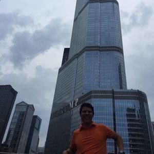 Meet your Posher, Javier