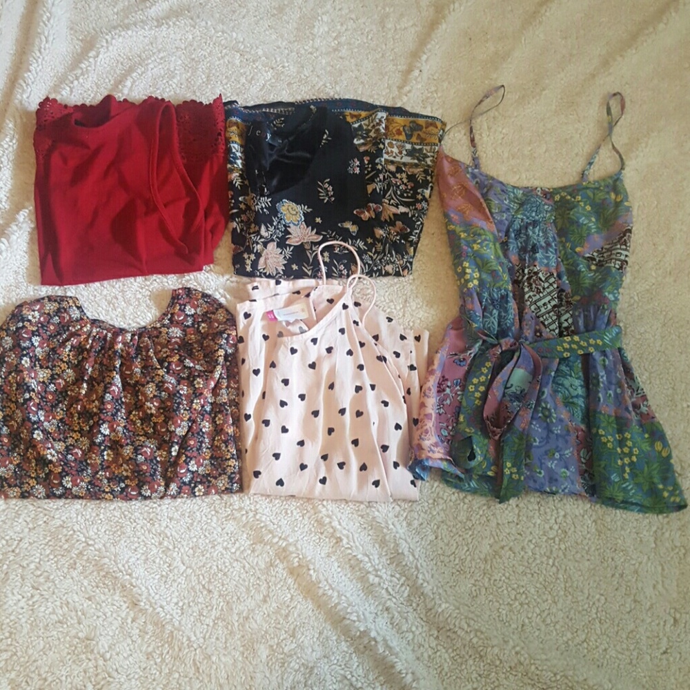 SOLD! New, Lot of cute sleeveless shirts