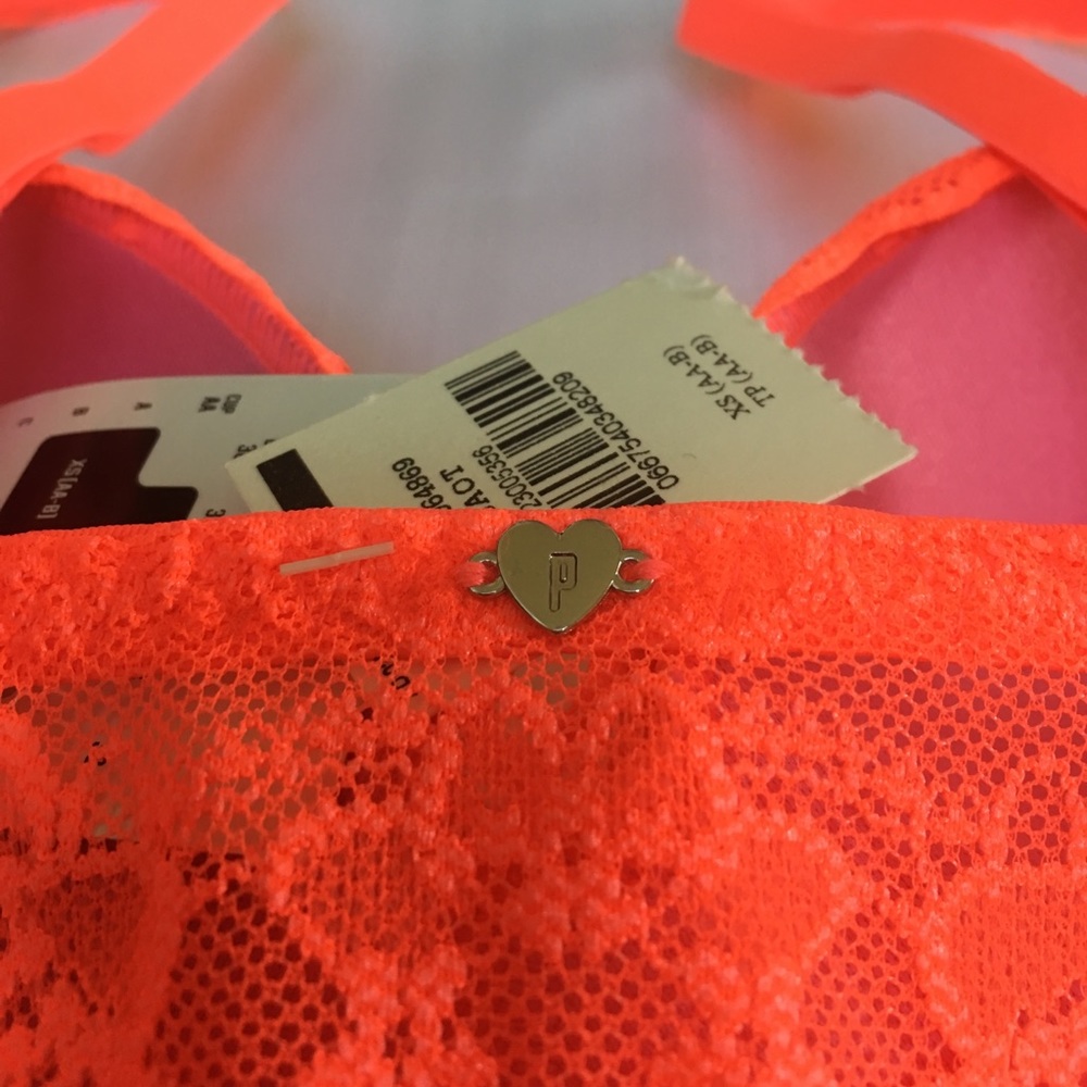 New VS Pink Floral Lace Push Up Bralette - Picture 4 of 7