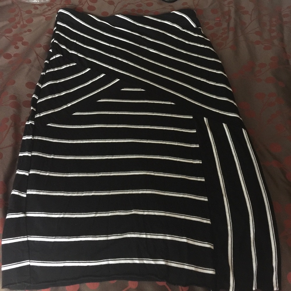 Vince Camuto Skirt as M