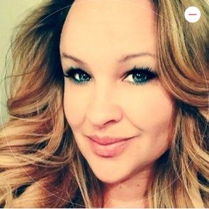 Meet your Posher, Pam