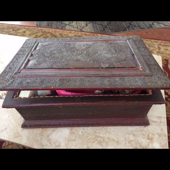 Vintage Handmade Men's Copper Fishing Cuff Links. - Picture 4 of 5