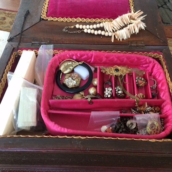 Vintage Handmade Men's Copper Fishing Cuff Links. - Picture 5 of 5