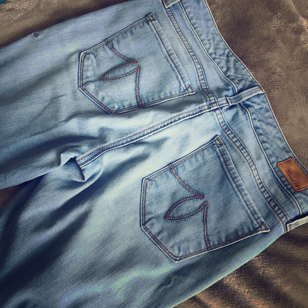 Level 99 Dalia Flare jeans size 29