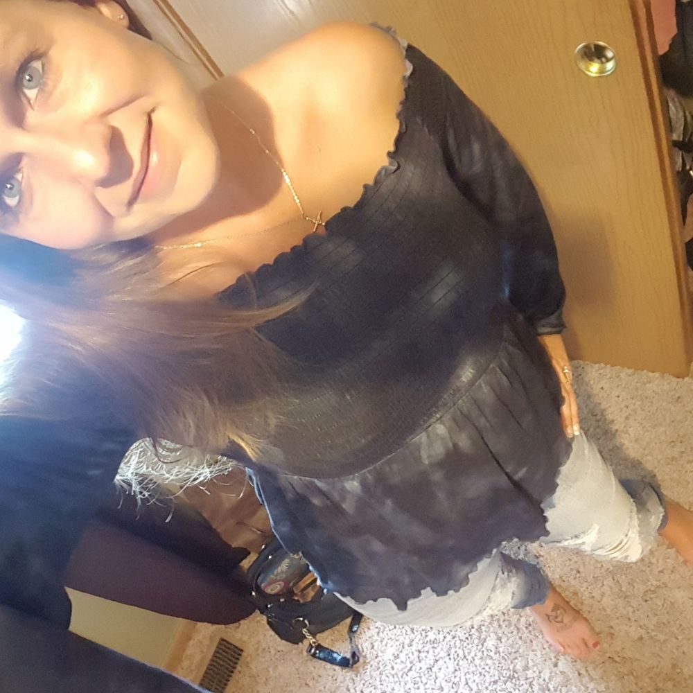 Meet your Posher, Tina