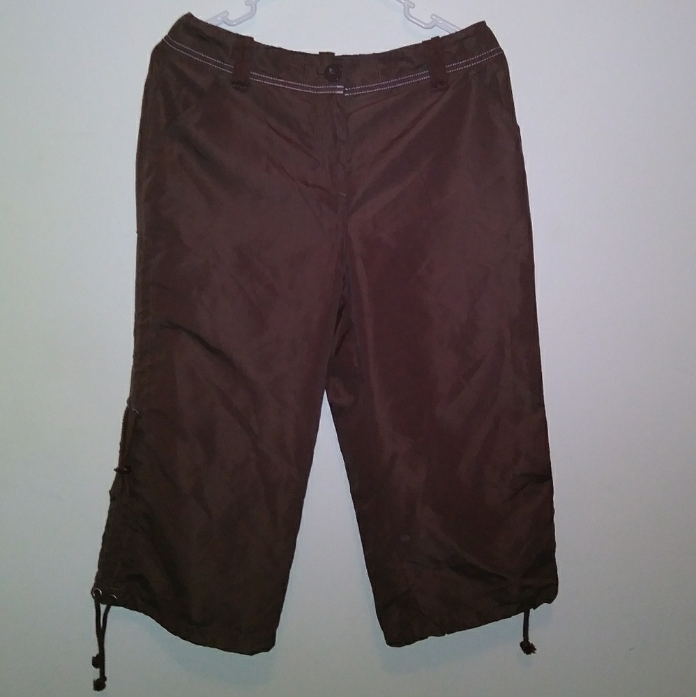Fu-Da Capris, Size M