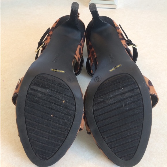 EUC Leopard Strappy Heels - Picture 4 of 7