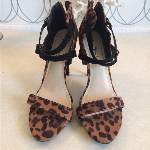 EUC Leopard Strappy Heels - Picture 5 of 7