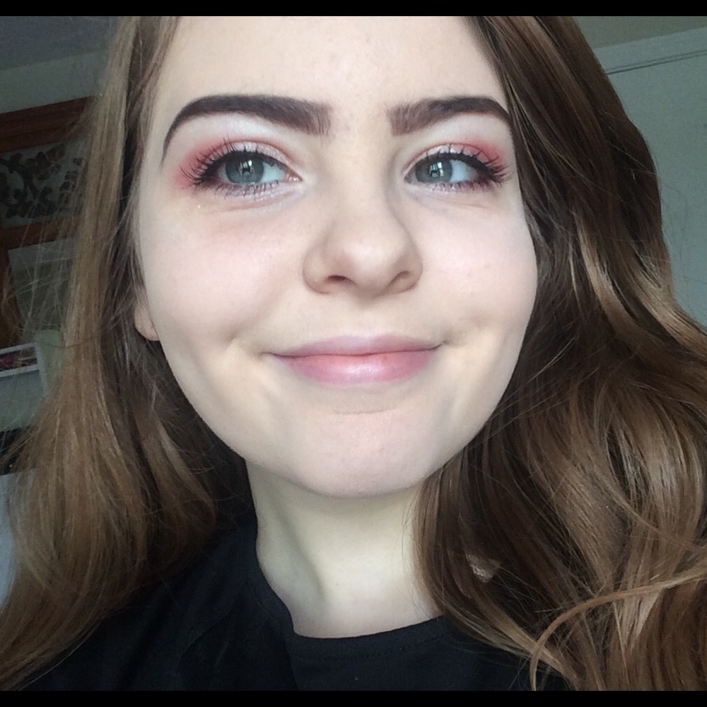 Meet your Posher, Emily