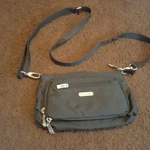 Baggallini crossbody bag