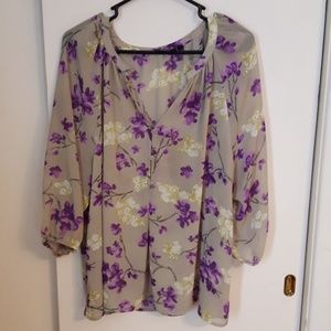 Apt 9 Gray Floral Blouse