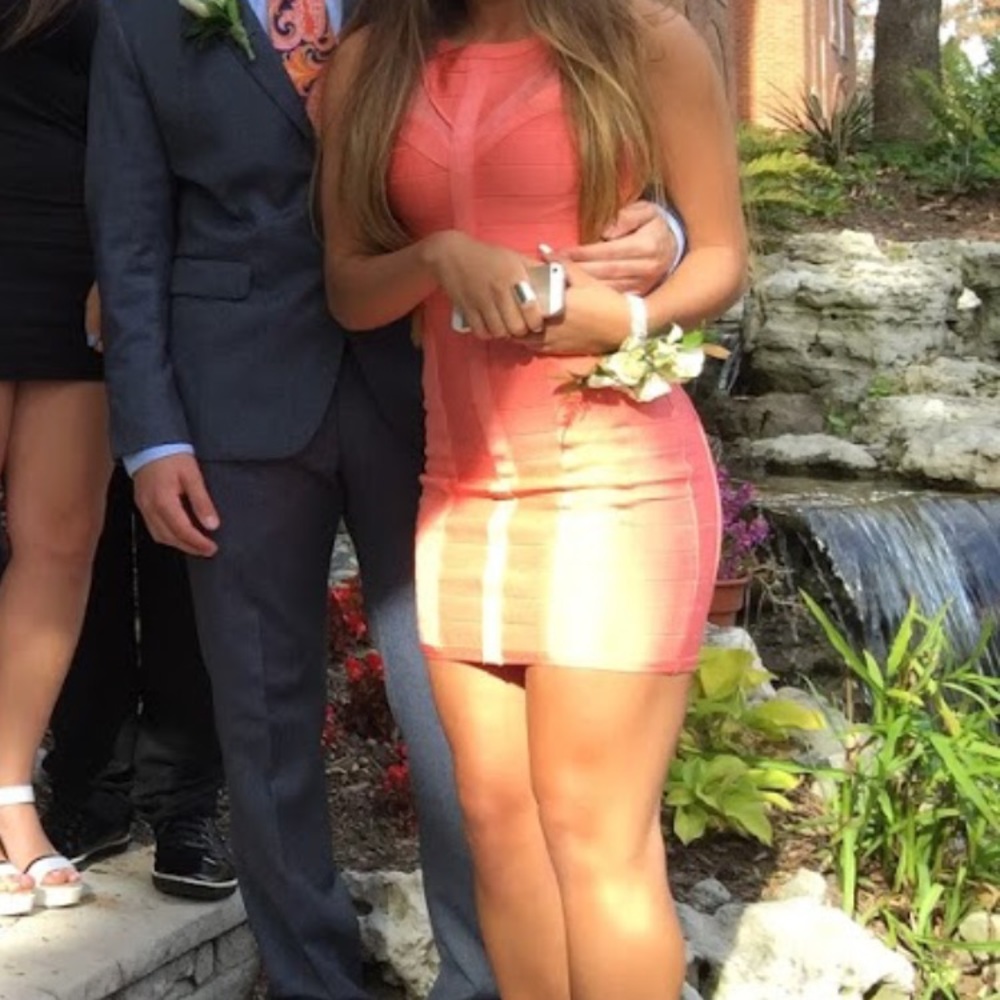Bebe dress