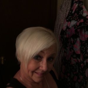 Meet your Posher, Beth