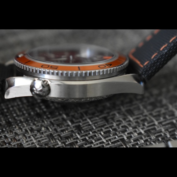 Omega planet ocean seamaster 42mm orange bezel - Picture 7 of 8