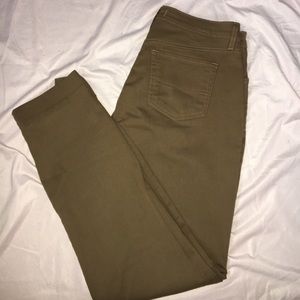 Brown casual pants ✨