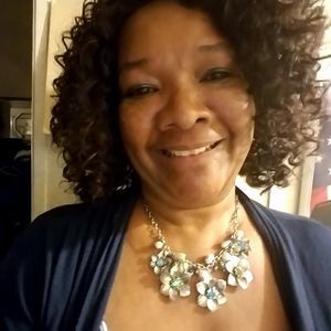 Meet your Posher, Theresa