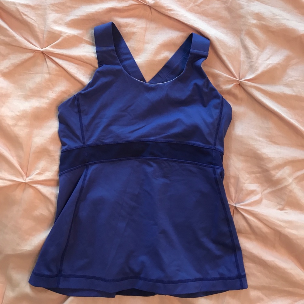 Lululemon top