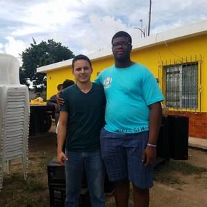 Meet your Posher, Barrington