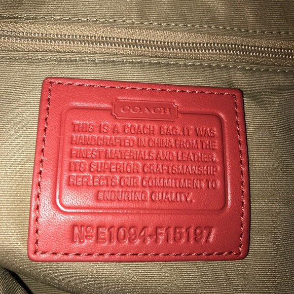 COACH SIGNATURE COLLECTION PURSE AND WALLET - Picture 8 of 8