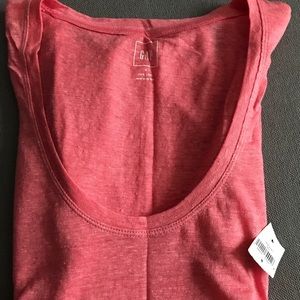 Gap Sleeveless shirt