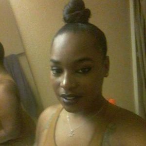 Meet your Posher, Amia