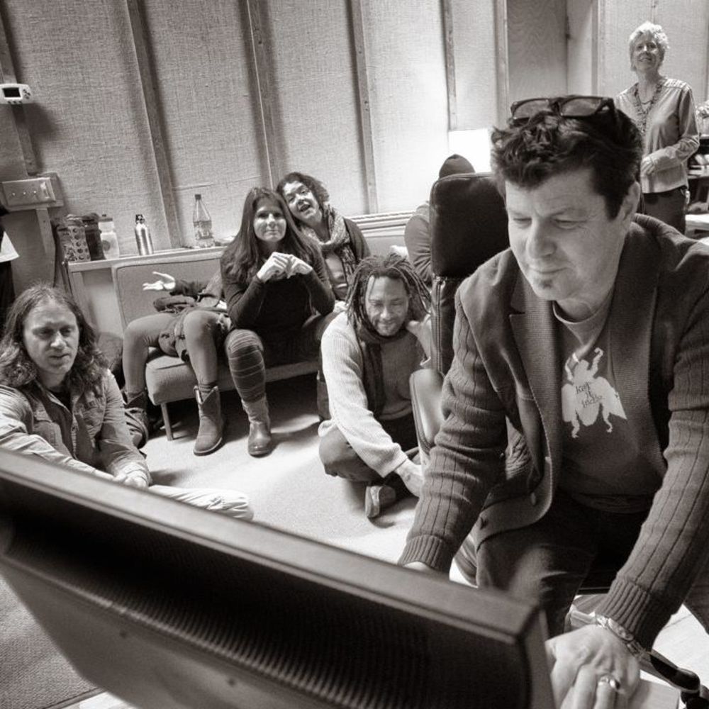 Meet your Posher, Kind