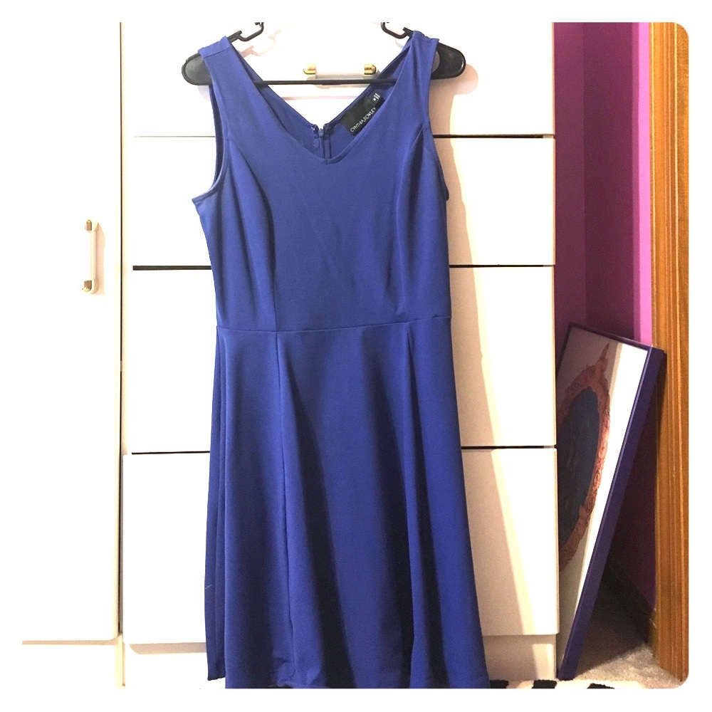 Blue dress