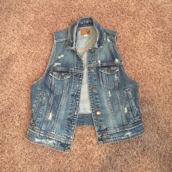 American Eagle Outfitters Jackets & Blazers - American Eagle vest