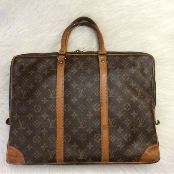Louis Vuitton Handbags - Authentic Louis Vuitton Porte Document Voyage