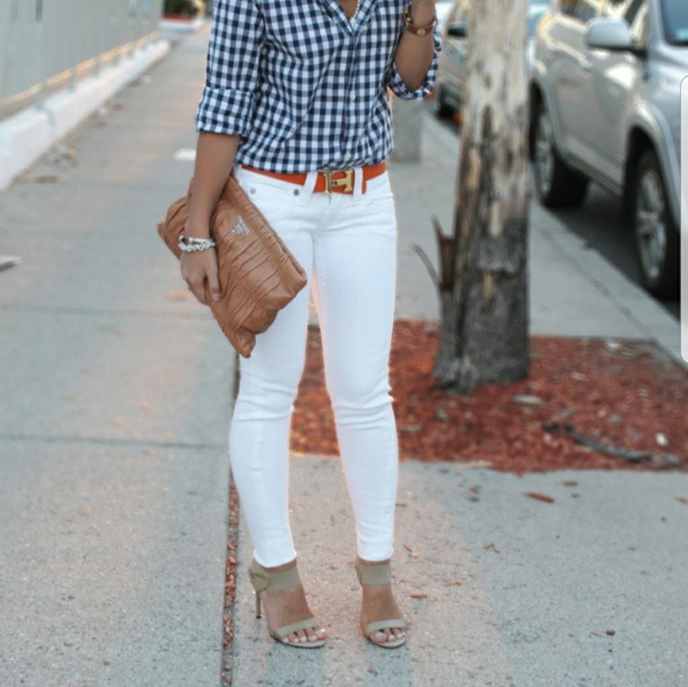 Pure white skinny jeans