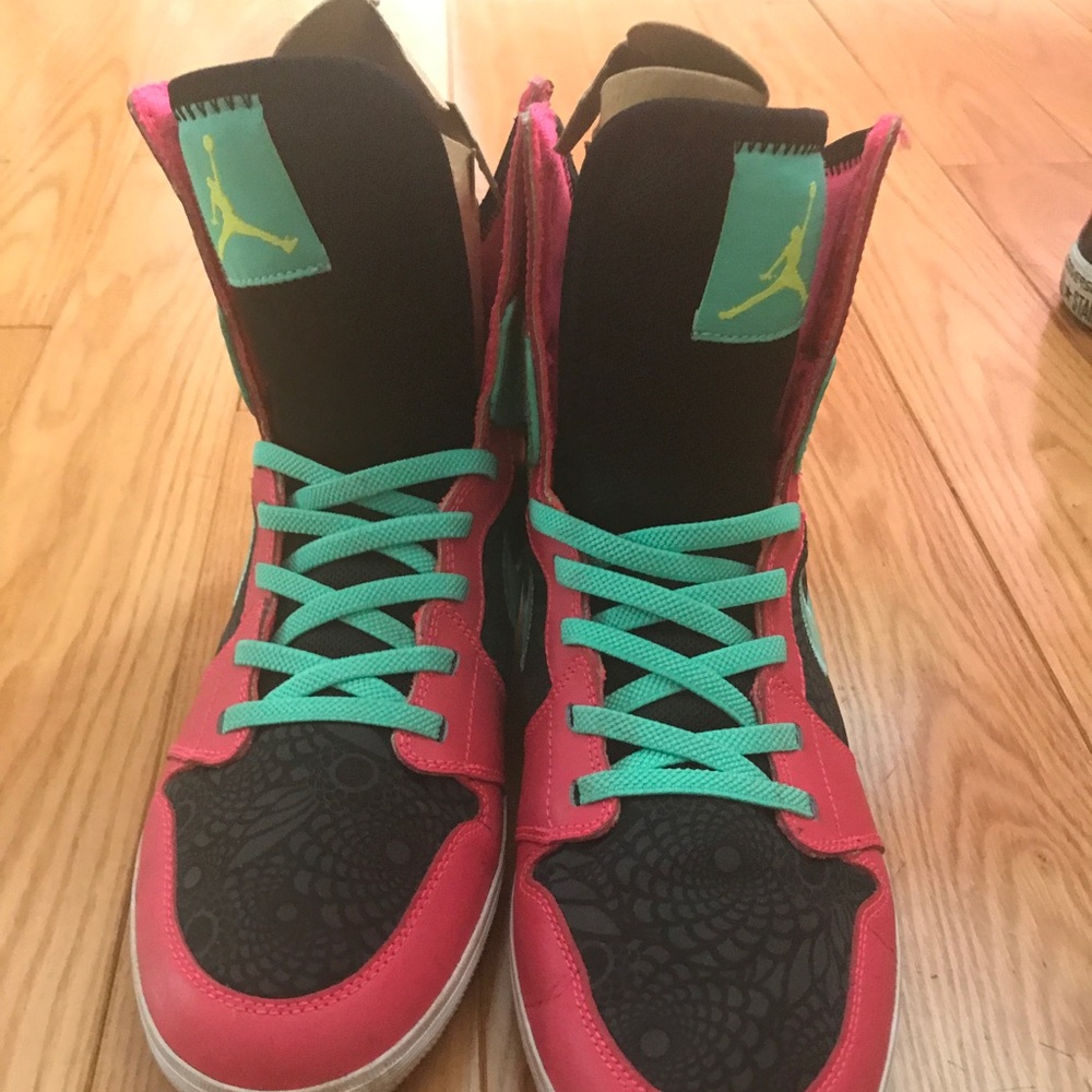 Jordan wrestling sneaker